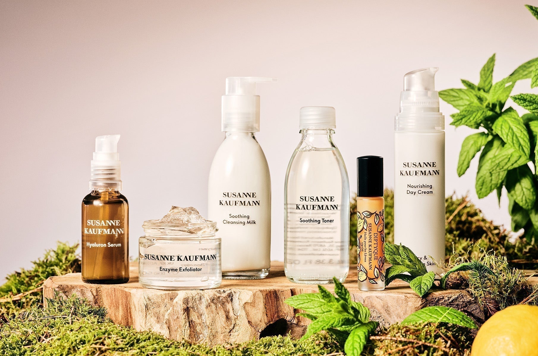 The Perfect Summer Ritual: Skincare and Lip Care With a Fragrant Finish
