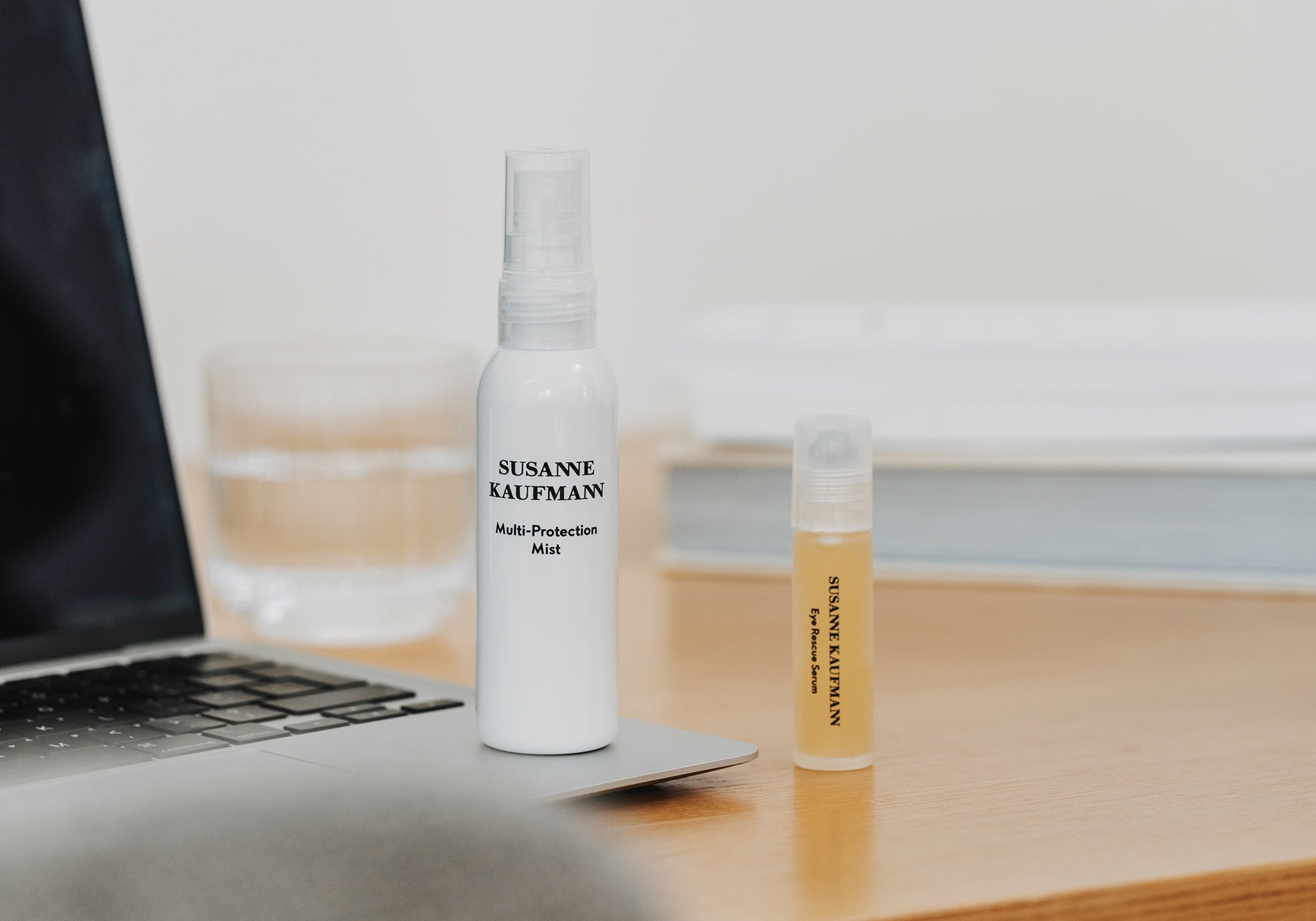 What Are the Effects of Blue Light on Your Skin? Plus 7 Steps to Combat it - Susanne Kaufmann EN