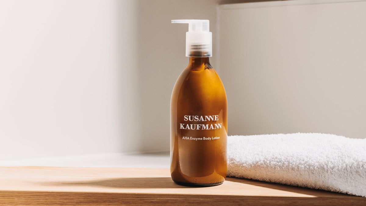 Understanding Exfoliation: A Guide to AHAs, BHAs, and Enzymes - Susanne Kaufmann EN