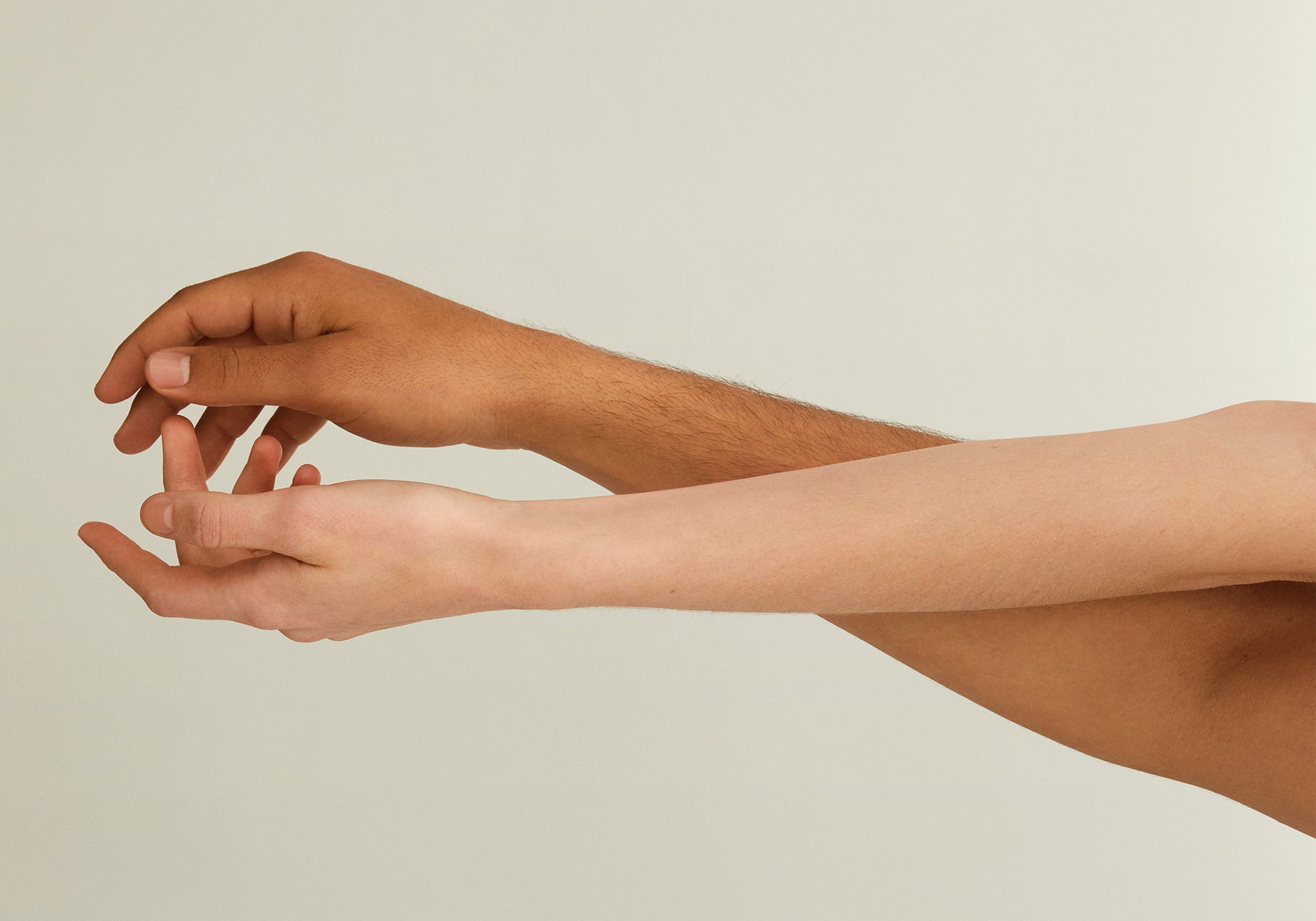 How to Treat Dry and Cracked Hands - Susanne Kaufmann EN